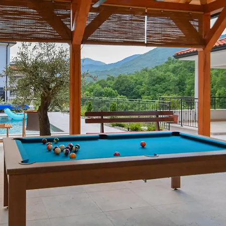 Villa Suzana With Heated Pool And Outdoor Billiards *