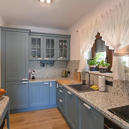 Villa Suzana With Heated Pool And Outdoor Billiards Veprinac